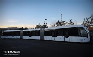 تست تراموای چرخ لاستیکی در تهران 35