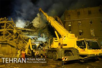 امداد رسانی شبانه در حادثه پلاسکو -2 23