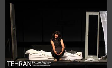 نمایش مستاجر‎ 18