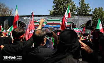تشییع پیکر آقای شهید ایران - ۲ 6