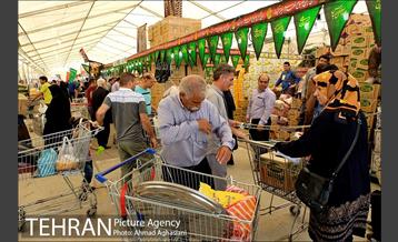 استقبال از نمایشگاه فرهنگی عطر سیب 27