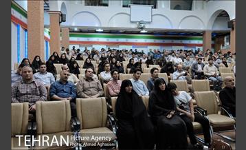 مراسم یادبود ایثارگران و شهدای حرم شهرداری تهران 4