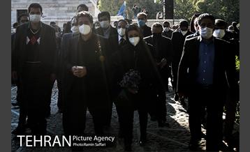 مراسم خاکسپاری پیکر محمدرضا شجریان در توس 30