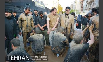 "آیین گل" لرستانی های مقیم تهران 13