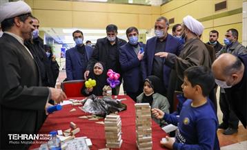 مراسم بزرگداشت شهدای مدافع حرم تهران 5