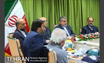 نشست وزیر فرهنگ و ارشاد اسلامی با مدیران حوزه نمایش کشور‎ 10