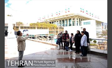 نوروزگاه برج میلاد تهران 4