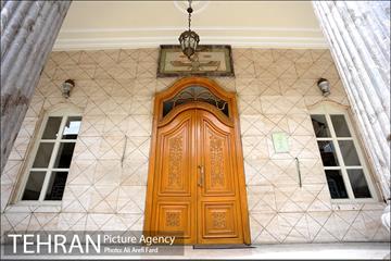 نیایشگاه آدریان 8