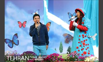 اجرای زنده برنامه محله گل و بلبل در میدان هرندی 22