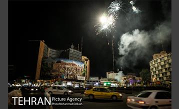 نورافشانی میدان ولیعصر(عج) در شب عید فطر 7