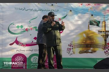اهتزاز پرچم متبرک حضرت علی ابن موسی الرضا(ع)  18
