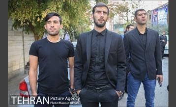 حضور بازیکنان و مربیان تیم استقلال در منزل مرحوم پورحیدری‎ 2