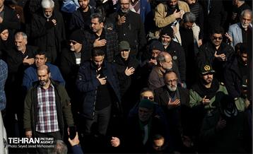 تشییع پیکرهای ۱۰۰ شهید گمنام از مقابل دانشگاه تهران 22