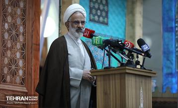 اولین همایش مسجد برقرار در حرم امام(ره) 32