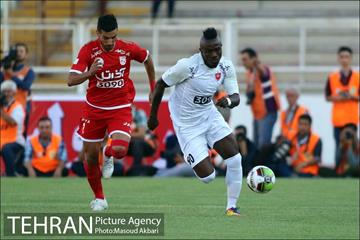 هفته دوم مسابقات لیاگ برتر تراکتور سازی تبریز و پرسپولیس تهران 3