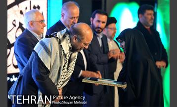 مراسم تکریم شهدای دانشجو تحت عنوان " از هویزه تا حرم" با حضور دکتر قالیباف 39