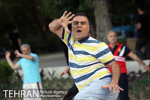 ورزش همگانی در پارک لاله 15