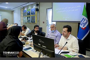 ملاقات مردمی حبیب کاشانی با شهروندان منطقه 5