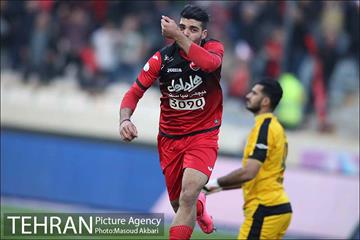 دیدار تیم های فوتبال پرسپولیس و استقلال خوزستان