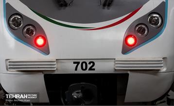 رونمایی از قطار ملی 17