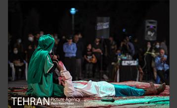 تعزیه خوانی اباعبدالله الحسین(ع) در بوستان لاله 45