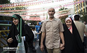 مهمانی ۱۰ کیلومتری عید غدیر در تهران - 2 32