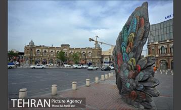 میدان حسن آباد 19