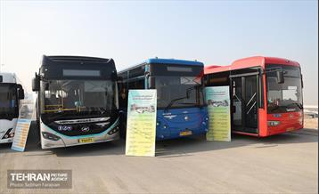 بازدید شهروندان منطقه یک از پروژه‌های عمرانی شهر تهران  37