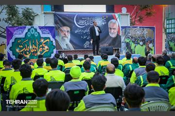 ضیافت یک هزار نفری افطار شهرداری منطقه 10