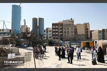 تور بازدید شرکت کنندگان دوره آرمانشهر از ایستگاه مترو میدان کتاب 30