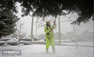 عملیات برف‌روبی در منطقه 5 9