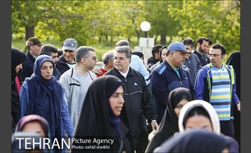 پیاده روی بزرگ خانوادگی به مناسبت هفته سلامت 9