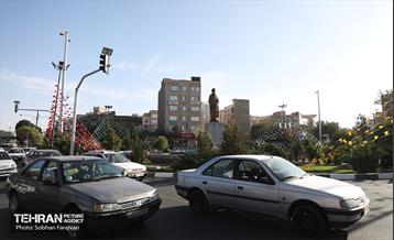 رونمایی از مجسمه «علامه امینی» 3