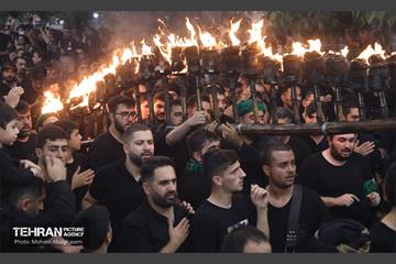 آیین مشعل‌گردانی در دولت آباد تهران 12