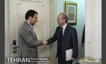 دیدار رئیس مرکز ارتباطات با سفیر فرانسه 6