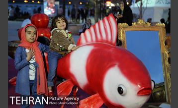 سفره هفت سین در دریاچه خلیج فارس 7