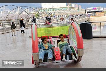 برج میلاد در ایام نوروز 49