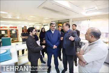 بازدید شهردار تهران  از اداره کل انتقال خون استان تهران 17