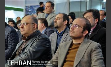 بازدید مشاور و مدیر کل دفتر شهردار تهران از هفتمین نمایشگاه ایران ساخت 14