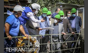بازدید معاون فنی عمرانی از پروژه های منطقه 12