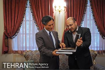 دیدار کیم سئونگ سفیر کره جنوبی با دکتر گیل آبادی 9