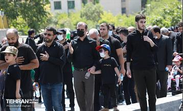 عزاداری ظهر عاشورا در میدان شهید طهرانی مقدم