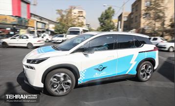 آغاز به کار تاکسی‌های برقی شاسی بلند در تهران 20