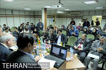 نخستین نشست تخصصی گردشگری پایدار شهری در تهران 12