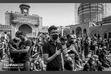 تجلی «حب‌الحسین یـجمعنا» 17