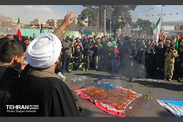 راهپیمایی ۲۲ بهمن در تهران -۲ 25