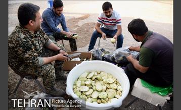 بسیج شهرداری تهران در مناطق سیل زده خوزستان 6
