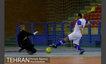 دیدار دوستانه فوتسال تیم عکاسان مطبوعاتی و کارآفرینان 5