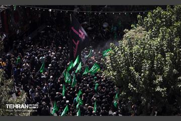 خیمه سوزان ظهر عاشورا در چهارراه گلوبندگ 1