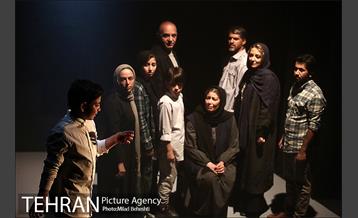 نمایش برگشتن 19